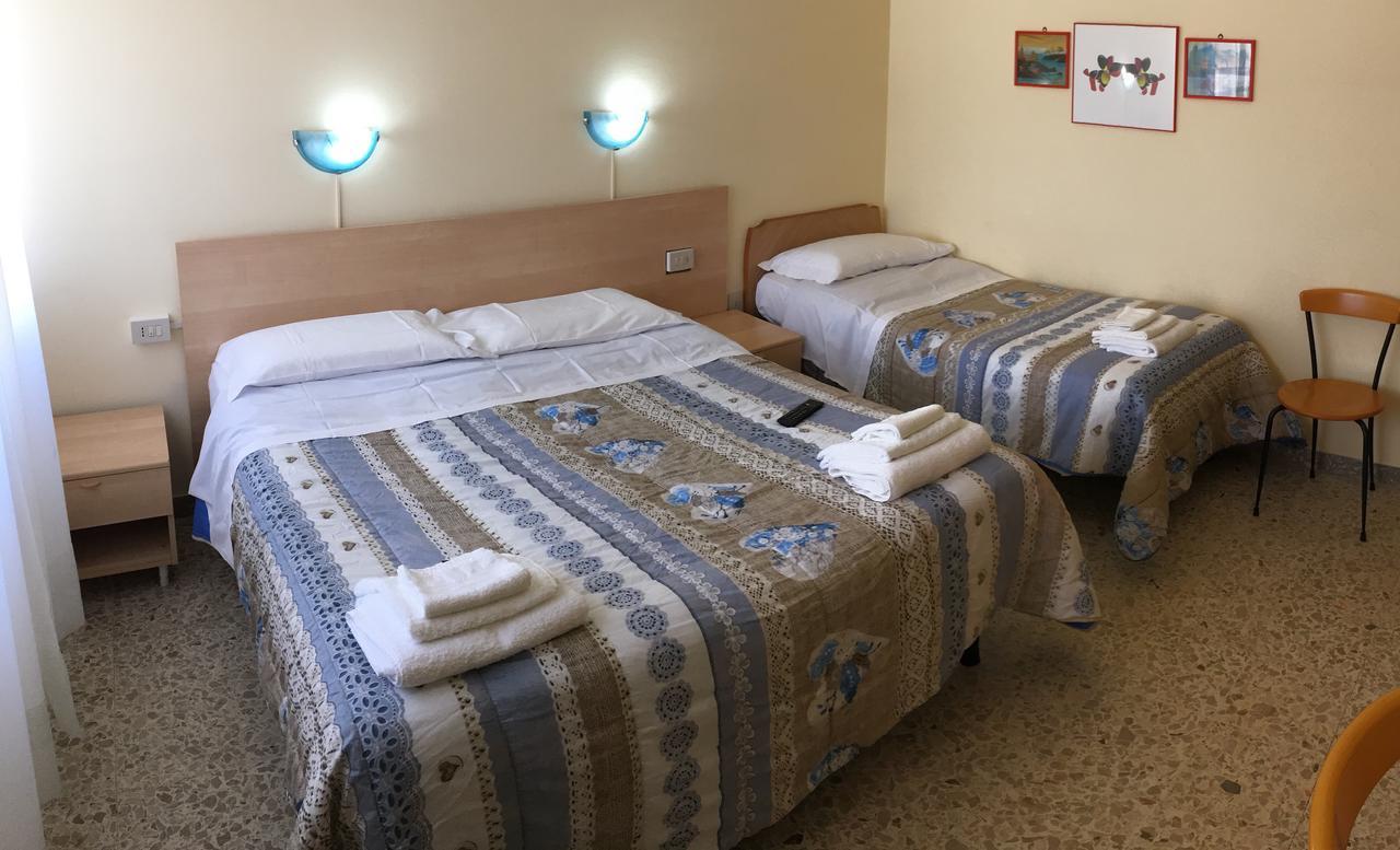 Hotel Casa Diomira Lido di Camaiore Kültér fotó